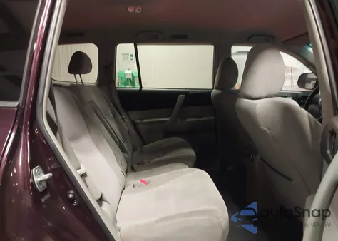 2013 Toyota Highlander Base V6 z USA, uszkodzony, nr VIN 5TDBK3EH0DS190663